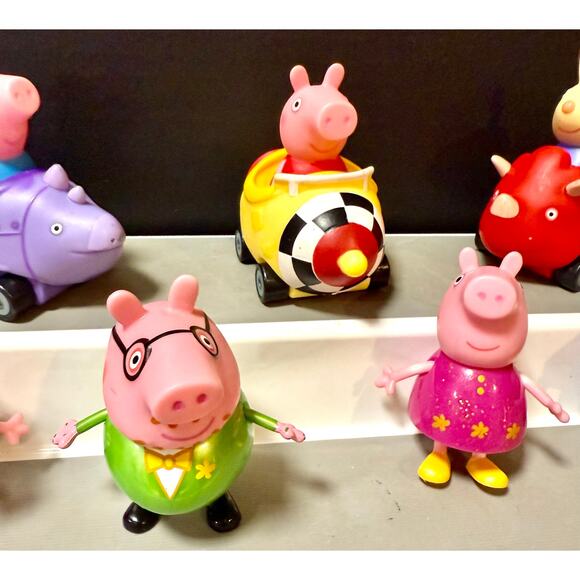 Peppa Pig 3 Mini Buggy’s cars vehicles & 4 family figures Set #2 - Picture 3 of 4